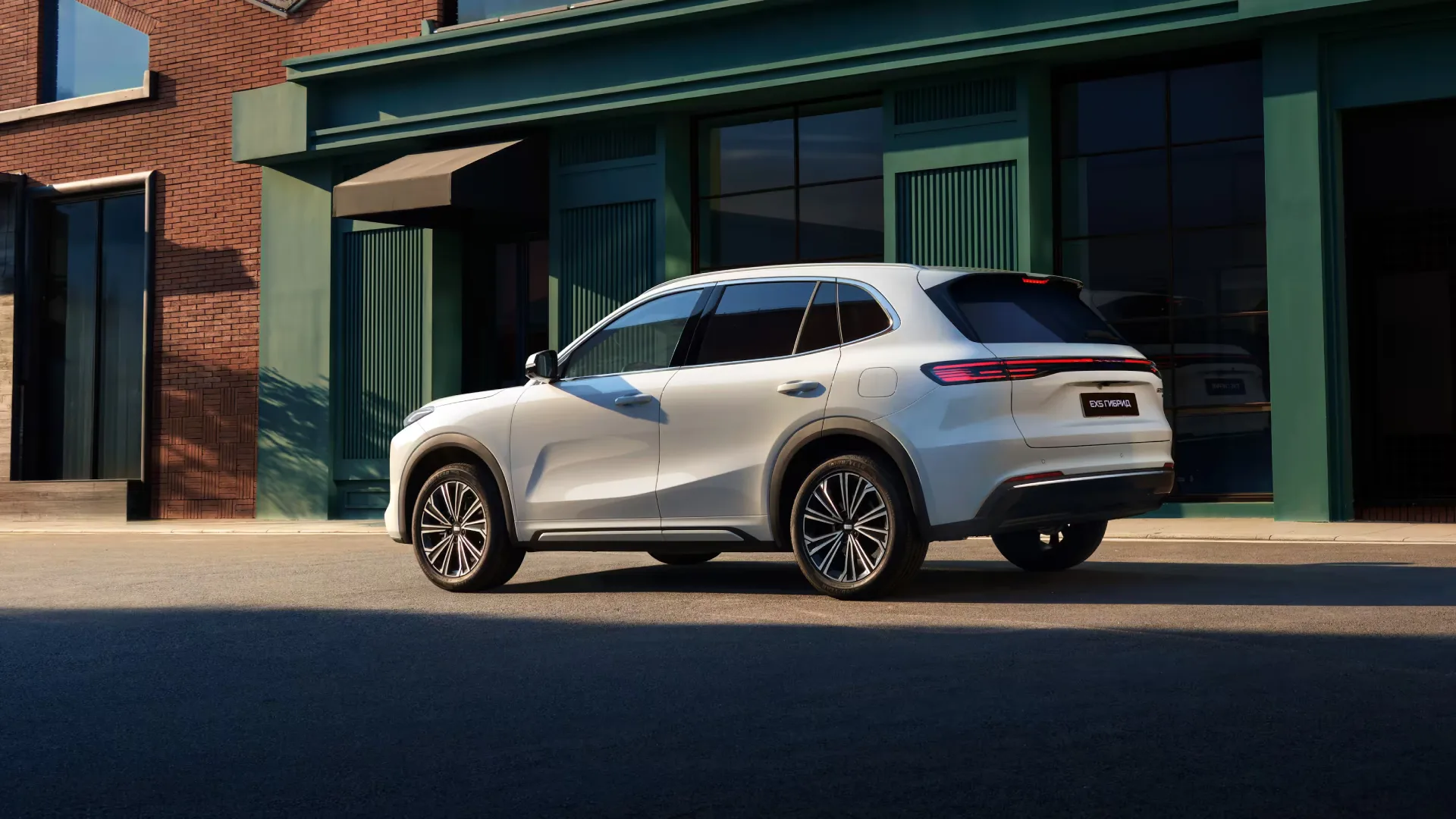 Geely EX5 Гибрид купить в Новосибирске