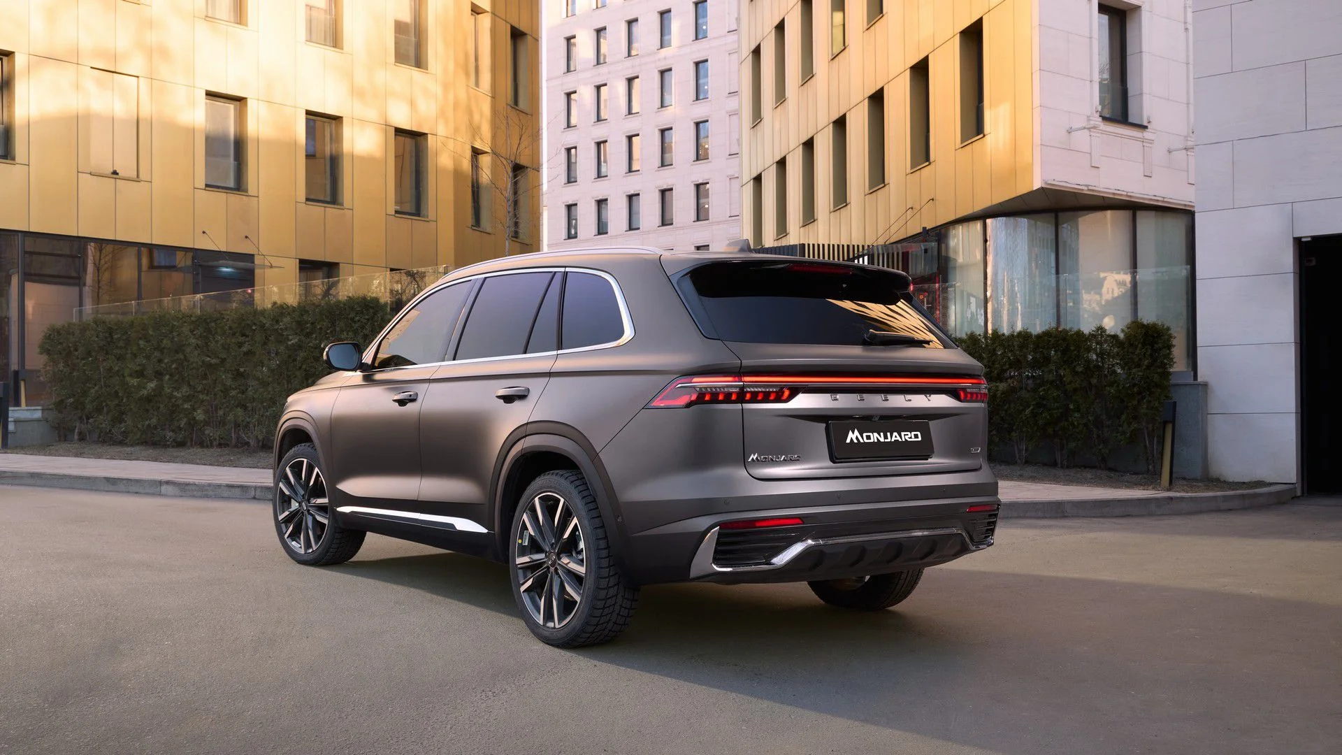 Geely Monjaro купить в Новосибирске
